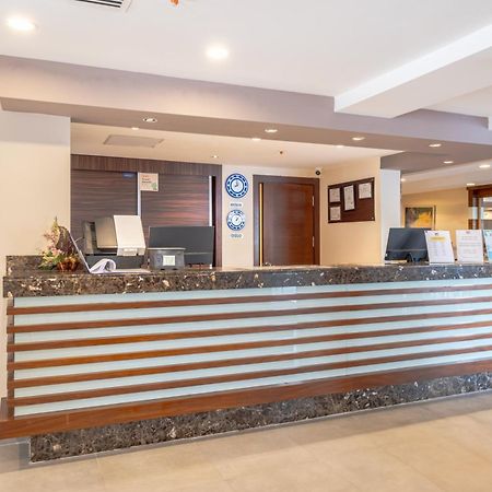 Viking Express Hotel Kemer Extérieur photo