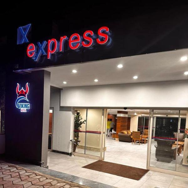 Viking Express Hotel Kemer Extérieur photo