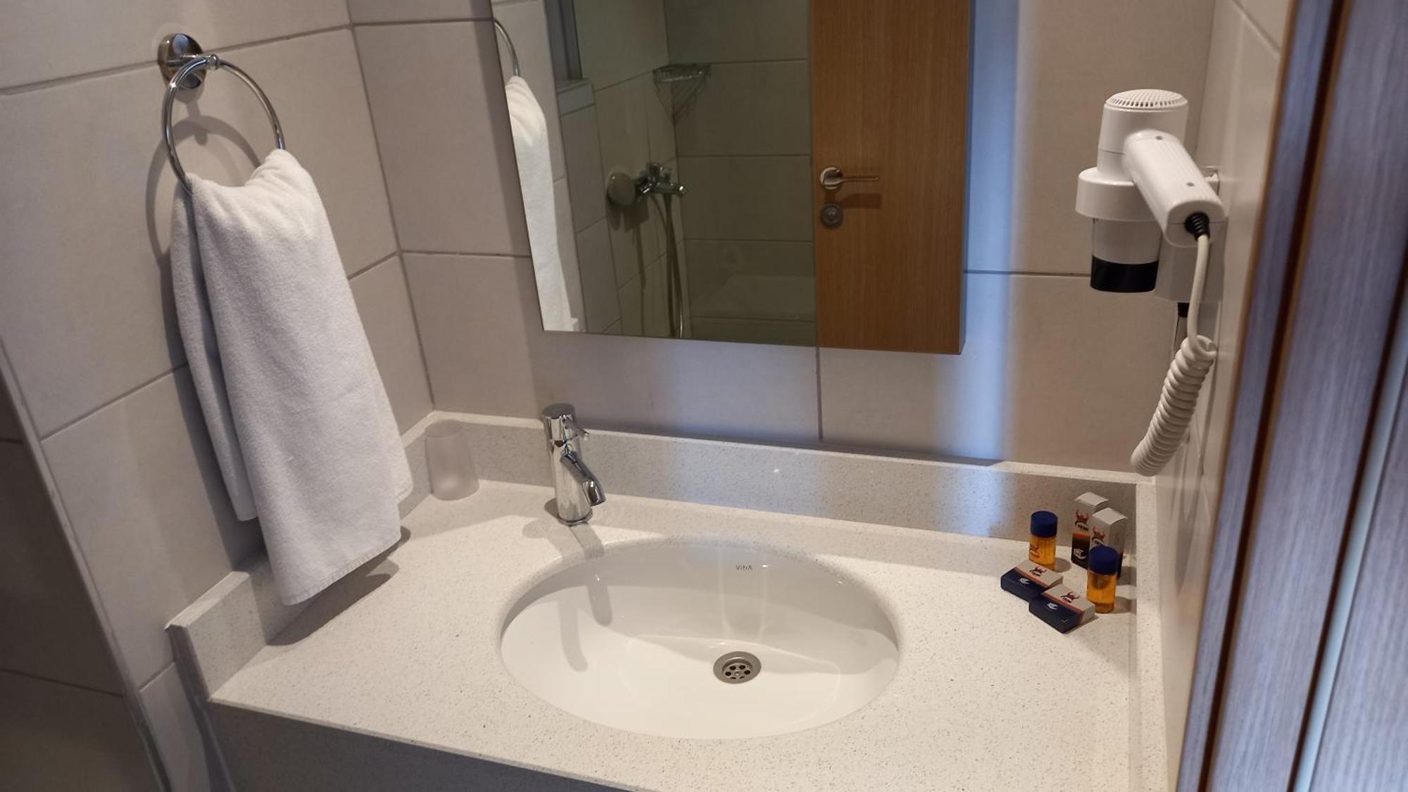Viking Express Hotel Kemer Extérieur photo